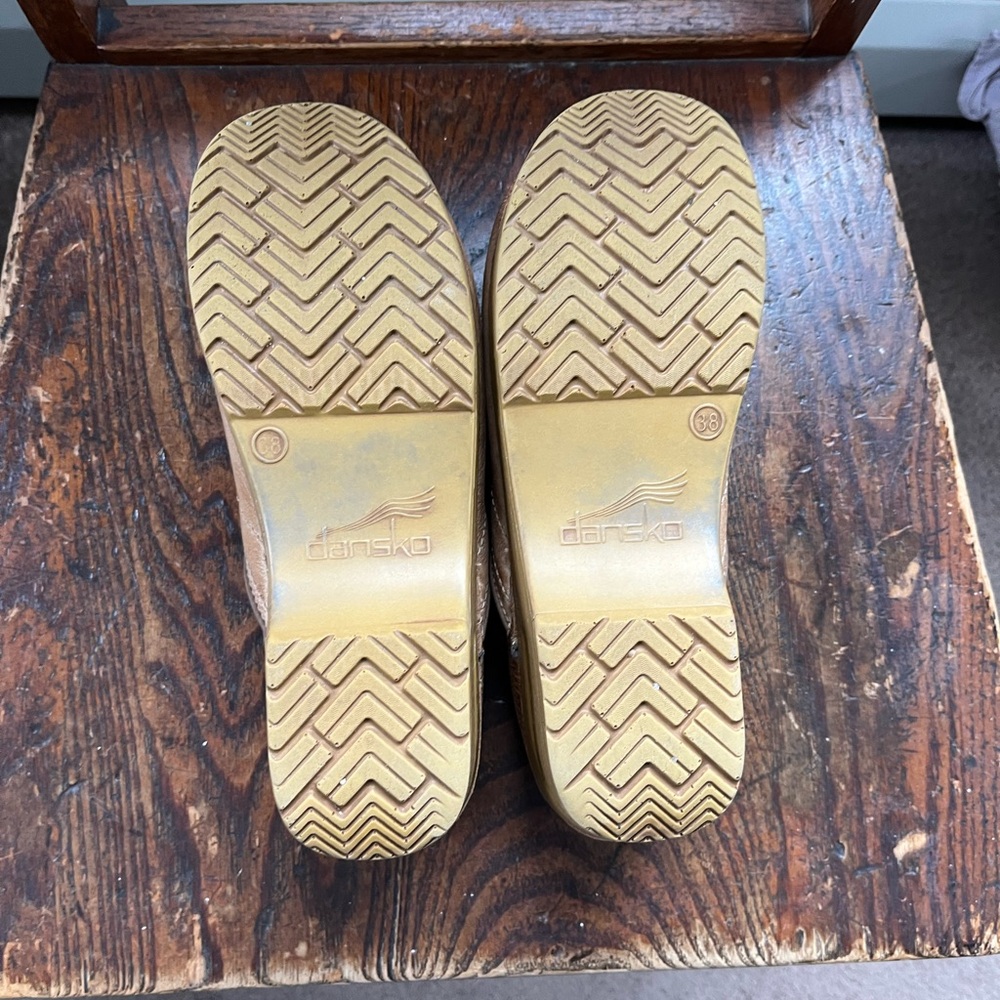Dansko Tan Leather Clogs - Picture 6 of 6